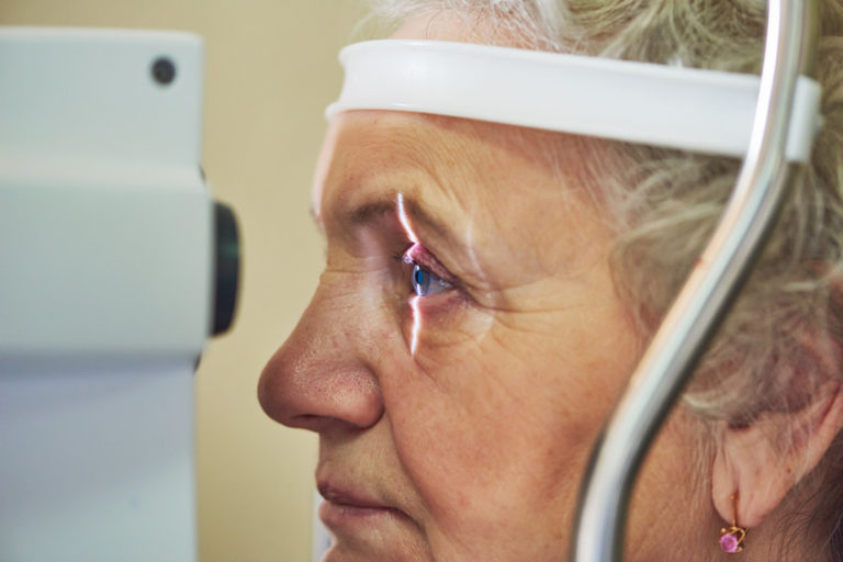 torn-retina-surgery-in-river-falls-wi-river-falls-eye-surgery